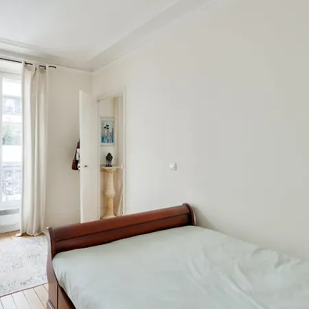 Magnifique Proche Du Sacre-coeur Apartment